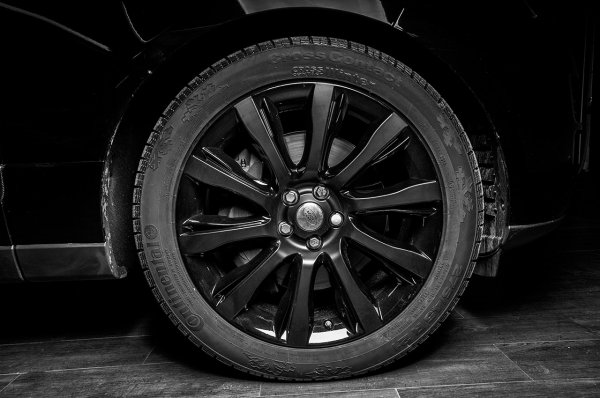 Карбонов пакет за Range Rover от Vilner