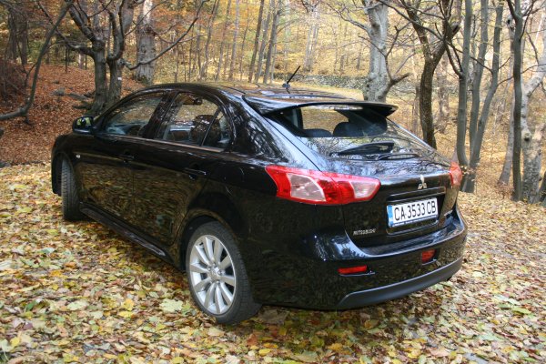 Mitsubishi Lancer Sportback MIVEC DI-D