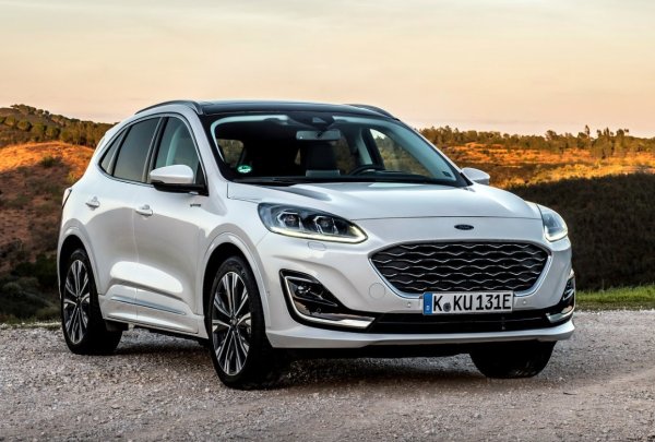 Единственият модел на Ford в списъка заема 10-о място. Семейният SUV на Ford е похвален за управлението, оборудването, цената и надеждността си. Шофьорите също посочваха безопасността, технологиите и стила като силни страни, въпреки че конкурентите понякога предлагат по-престижни интериори и по-големи багажници.