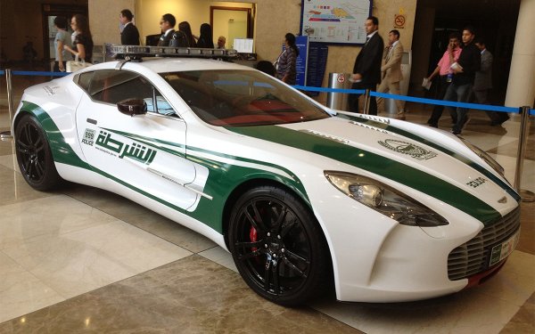 От този модел са произведени едва 77 бройки, като една от тях става собственост на полицията в Дубай през 2011 година и все още се използва. Под капака на Aston Martin One е поставен един от най-мощните атмосферни двигатели, използван от лек автомобил. Това е V12 с обем 7,3 литра и мощност 750 к.с. Ускорението от 0 до 100 км/ч отнема 3 секунди, а максималната скорост е 255 км/ч.