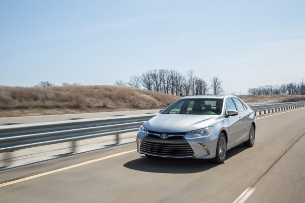 Toyota Camry 2015