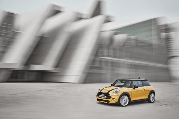 Новото MINI