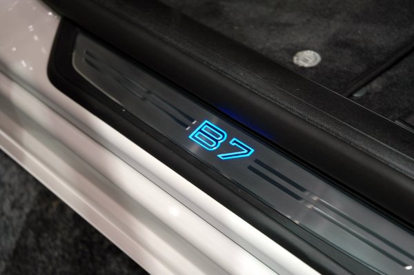 Alpina B7 Bi-Turbo LWB / Токио 2009