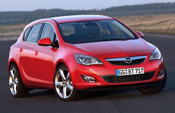 Двигателите от семейството GM Family 0, разработени най-вече от Opel за използване в европейските модели, съществуват от 90-те години. Но проблемите дойдоха с третото им поколение, появило се след 2008. Става дума най-вече за 1.4-литровия турбомотор (работен обем 1364 куб. см), познат с означението A14NET, А14NET и A14NFT. При Opel обикновено се наричат EcoFlex.
Употреба:
OPEL: Corsa 2011-2019, Astra J 2009-2015, Meriva B 2010-2017, Zafira Tourer 2011-2019, Adam 2013-2019, Ampera 2010-2015, Mokka 2013-2020
CHEVROLET: Cruze 2011-2015, Volt 2010-2015, Aveo 2012-2020, Trax 2014 до днес, Spin 2013-2015
BUICK: Encore 2013 до днес
CADILLAC: ELR 2013-2016
ROEWE: e950 2016 до днес
