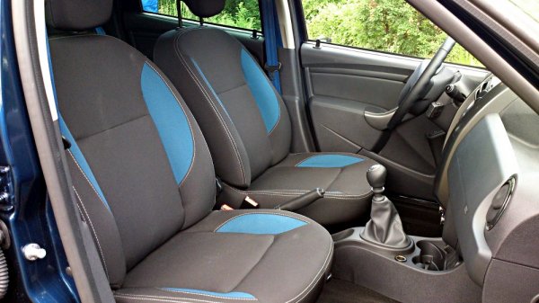 Dacia Duster Champions Edition