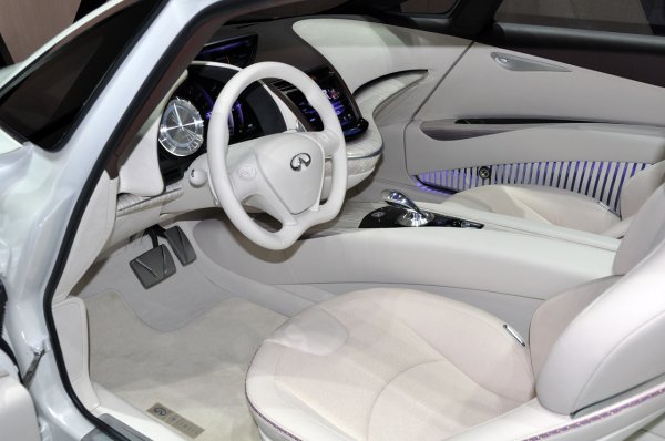 Infiniti Etherea Concept