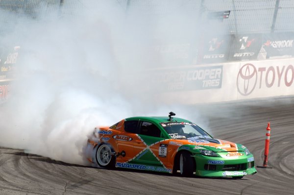 Formula Drift 2008. Писта Irwindale, САЩ Калифорния