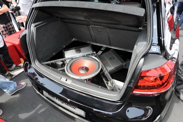 Фестивалът на феновете на Volkswagen Group Worthersee Tour 2012