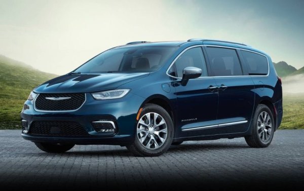 Още една марка, която не се продава официално в ЕС, но не е пречка да се осъществи частен внос от САЩ или Канада. Огромната част от регистрациите (72) се падат на вана Pacifica. 
