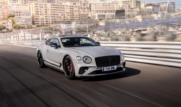 Британската марка на VW вече потвърди, че очаква да отчете най-високата печалба в историята си тази година. Регистрациите са с 38% повече от 2021. 
Най-продавани модели: 
Continental GT - 1326
Bentayga - 1173
Arnage - 1
