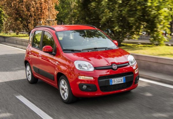 Ето кола, която записа позорен резултат от нула звезди. fiat Panda може да изглежда като добра евтина градска кола с отлично съотношение цена-качество, но експертите от NCAP я нарекоха "смъртоносен капан". Нейната конструкция е толкова слаба, че не може да издържи на катастрофа и съответно хората в нея получават сериозни наранявания.