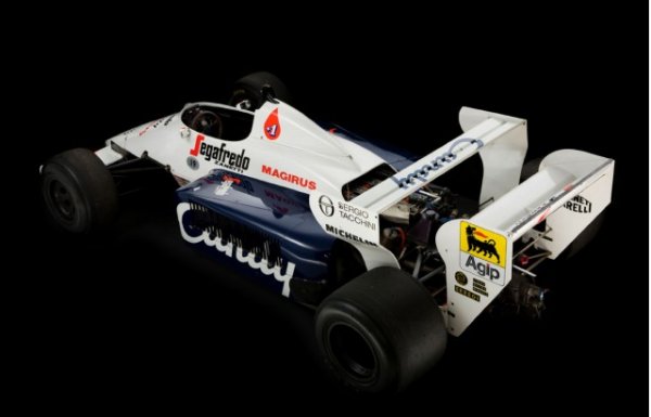 Toleman TG-184 - болидът на Аертон Сена от 1984 година