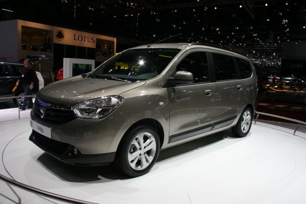 Женева 2012 / Dacia Lodgy