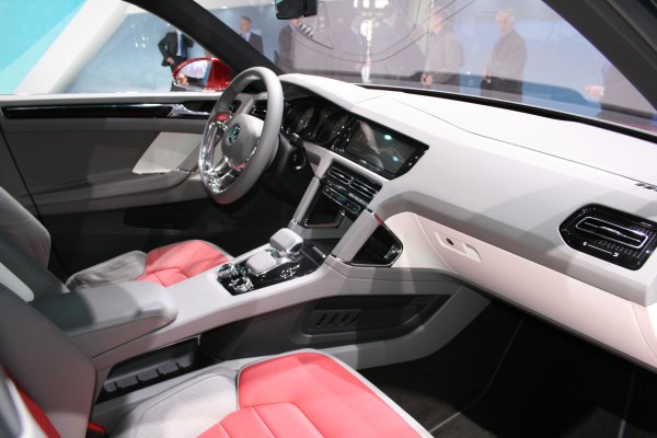 Женева 2012 / VW Cross Coupe