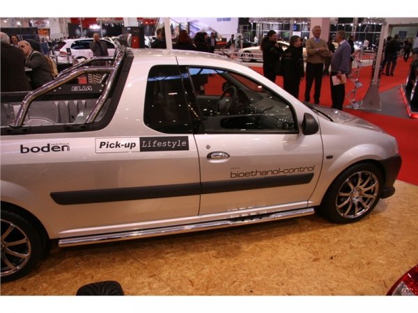 Модифицирана Dacia Logan Pick-Up от Elia
