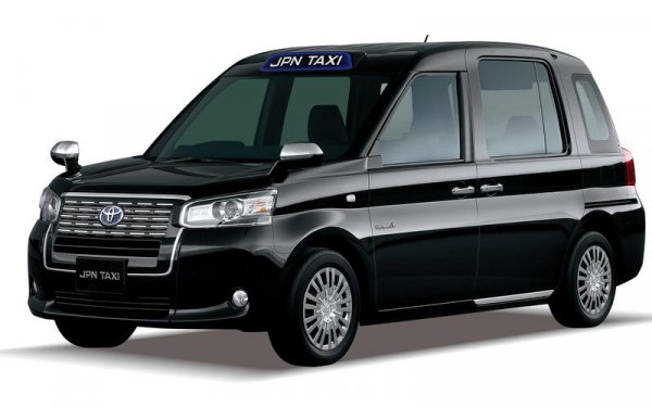 Името на този модел казва всичко, като основната цел при създаването му е била той да е максимално удобен за използване от клиентите. JPN Taxi е хибрид, който има бензинов двигател, работещ на пропан-бутан.
