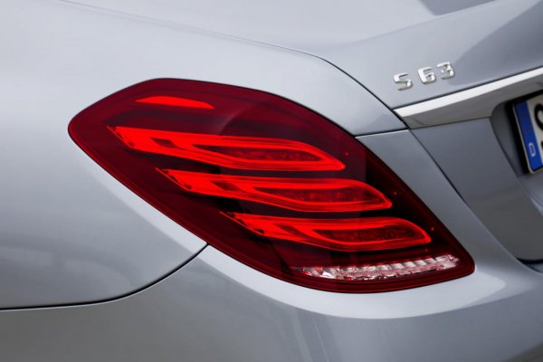 Mercedes-Benz S63 AMG