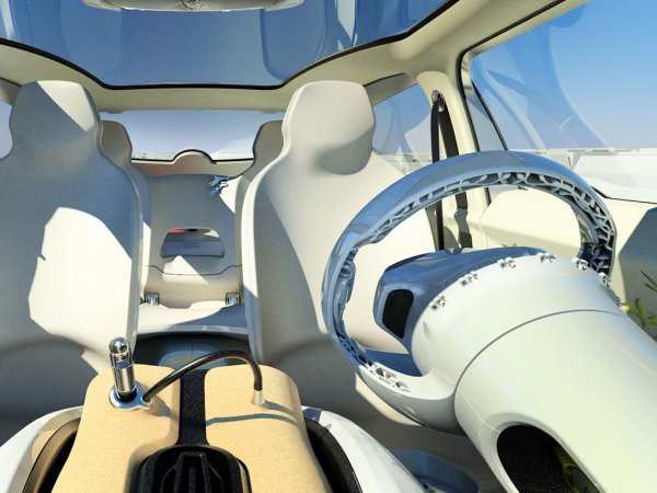 Целият интериор е направен само от 200 части, това е по&ndash;малко от половината в сравнение с един конвенционален автомобил