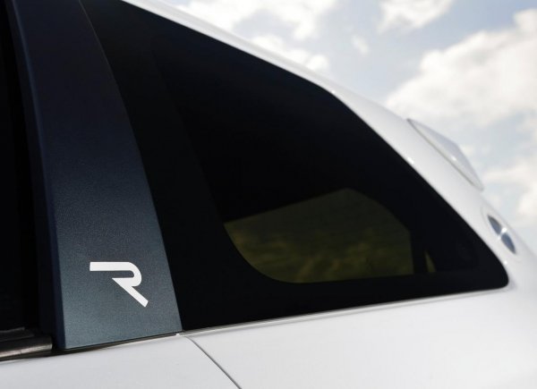 Toyota Yaris Hybrid-R Concept