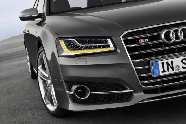 Обновените Audi A8/S8