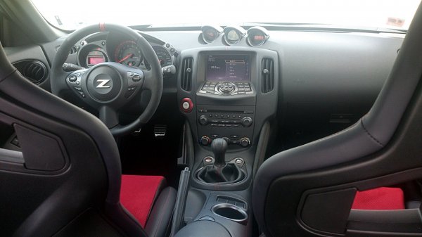 Nissan 370Z Nismo