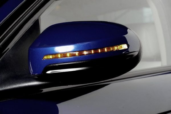 Jaguar XJ X350 Black Bison Edition oт Wald International