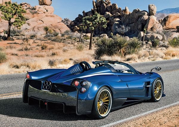 Huayra Roadster