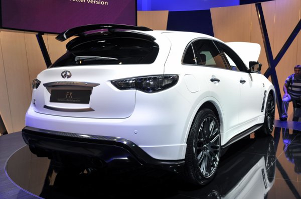 Infiniti FX Sebastian Vettel