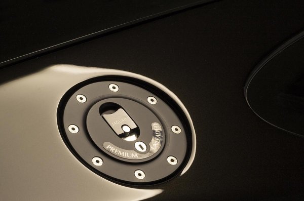 Jaguar XJ220 от Overdrive 