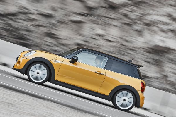 Новото MINI