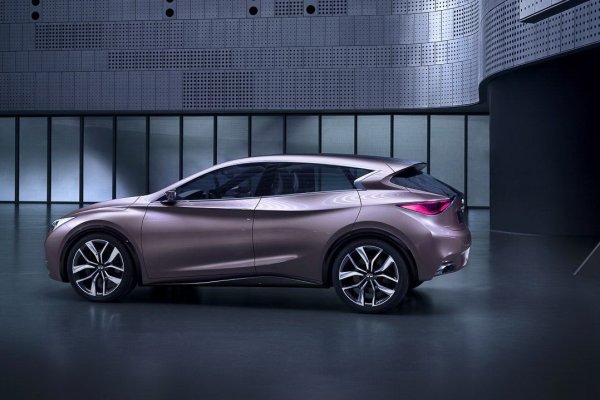 Infiniti Q30 concept