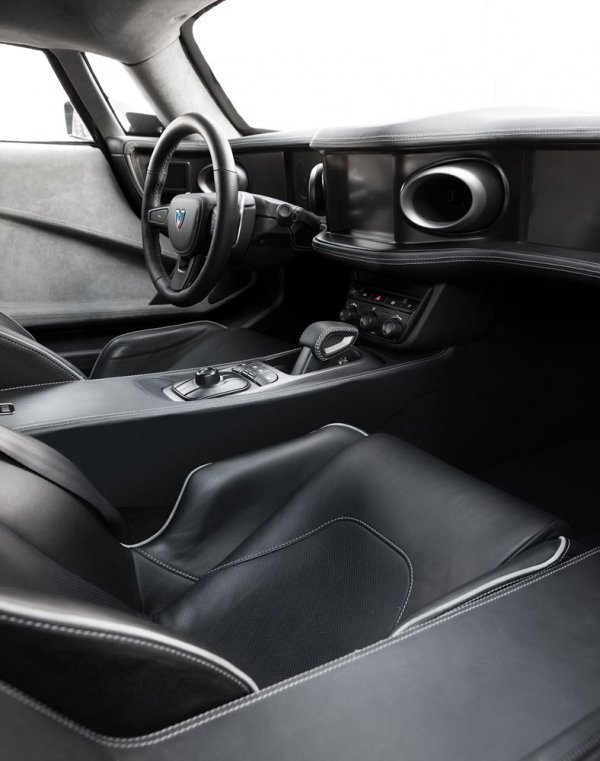 В кухнята на руската суперкола Marussia