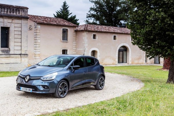  Renault Clio 