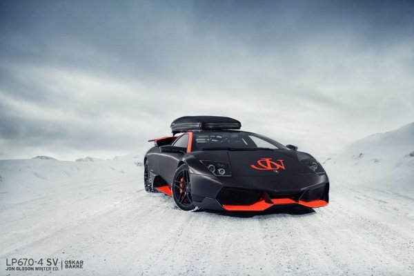 Nissan GT-R, Lamborghini Murci&eacute;lago и Lamborghini Gallardo, оборудвани за ски уикенд в планината