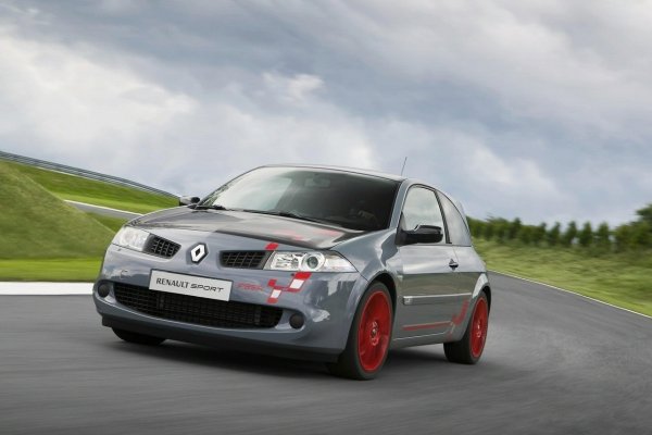Megane R26.R е най-новият член на спортната фамилия Renault Sport