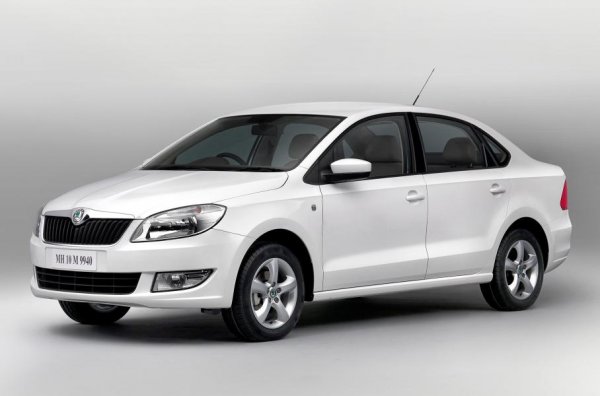 Връщаме се към групата Volkswagen и развиващите се пазари. Това е Polo, което в Индия се нарича Vento, но му е сложена предна част на Skoda Rapid. Доста странен хибрид, чиято идея е чешката марка да се наложи на индийския пазар. През 2017 г. моделът получава фейслифт, след който изглежда далеч по-нормално. И вече да прилича на нормална Skoda.