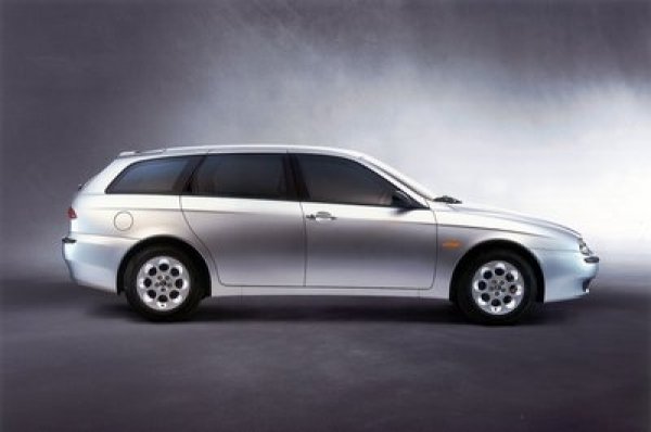Alfa Romeo 156 SW от 2000 г.