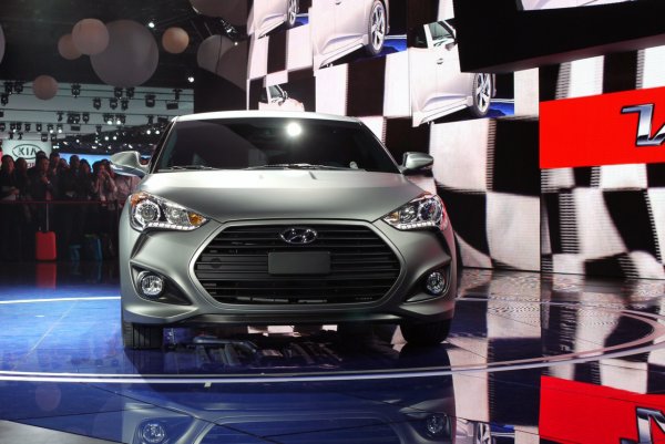 Детройт 2012 - Hyundai Veloster Turbo