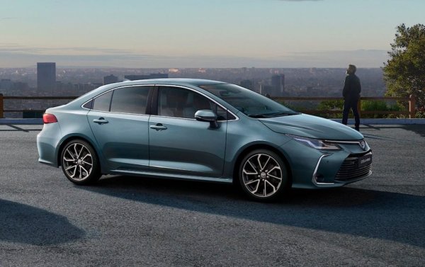 Най-продаваната нова кола в България от началото на тази година. В Европа обаче Corolla отчита почти 9% спад спрямо миналата година и не попада в челната десетка. 
