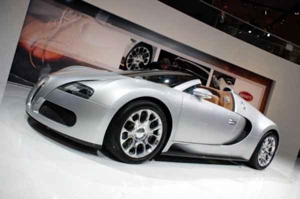 Bugatti Veyron Grand Sport / Автомобилен салон Париж 2008