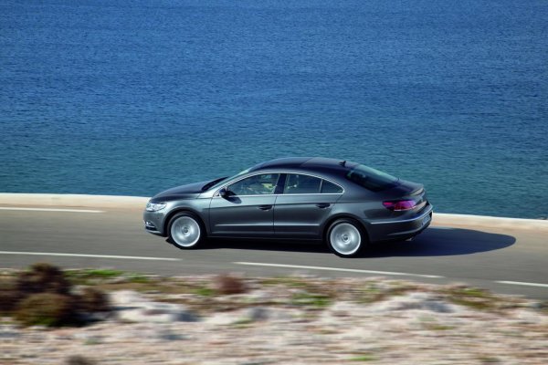 Европейската версия на Volkswagen CC 2012