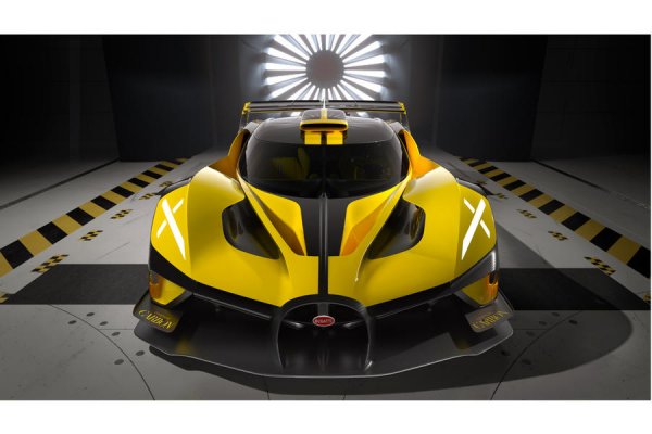 Предназначеният за каране на писта Bolide е най-екстремната кола, създавана някога от Bugatti, а освен това е и следващият сериен модел на марката. Френската компанията ще произведе 40 бройки от него, като всяка от тях ще се продава за минимум 4 млн. евро. Под капака на хиперколата е поставен познатия 8,0-литров W16 с 1600 к.с., като тук той е съчетан не само със специална аеродинамика и система за задвижване на четирите колело, но и с по-ниско тегло - 1450 кг. От Bugatti посочват 1800 кг притискаща сила на задното крило и 800 кг на предното крило при скорост от 360 км/ч.