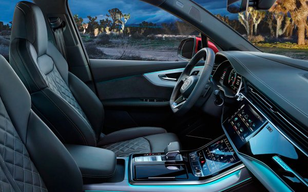 Флагманът на на Audi ще получи най-модерните технологии, предлагани от марката. Сред тях са нова мултимедийна система с гласов асистент Alexa от Amazon, адаптивни матрични фарове и допълнителни лазерна светлини. В оборудването на Q9 ще влезе и  усъвършенстван набор от асистенти на шофьора, включително автопилот по магистрала. Той ще се основава на подобрена версия на адаптивния круиз-цконтрол и на система за предотвратяване на сблъсък Audi pre sense, която при скорост до 130 км /ч е в състояние да поеме изцяло контрола върху автомобила. 

