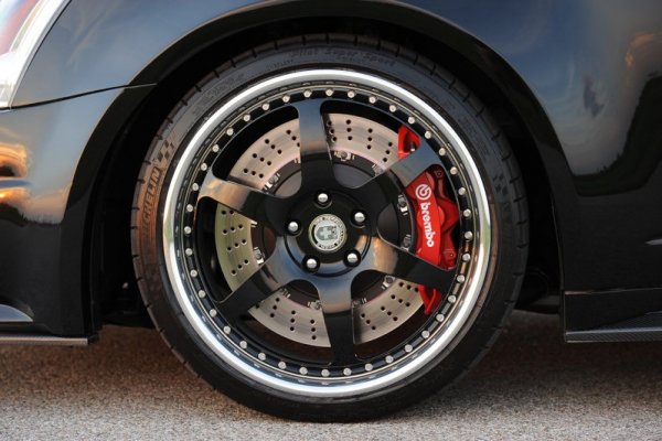 Cadillac VR1200 Twin Turbo Coupe - Cadillac CTS-V Coupe от Hennessey Performance