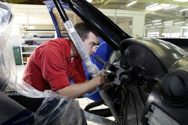 Dacia Duster No Limit (850 к.с. от Nissan GT-R) - състезателен вариант за състезанието Pikes Peak International Hill Climb