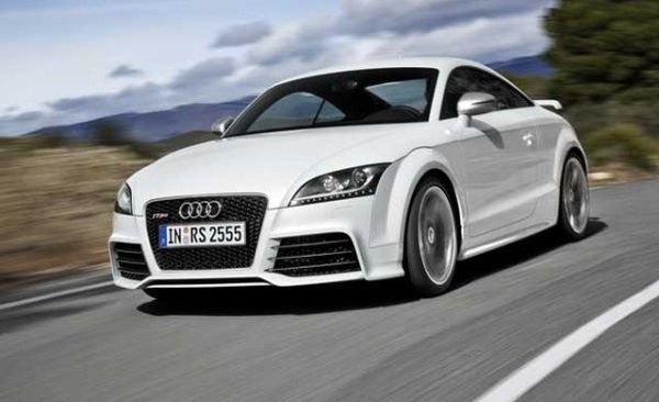 Среден процент проблеми: 12.3%
Среден пробег: 107 000 км
През ноември 2023 Audi произведе последната бройка от спортния си модел. Но тук става дума за второто поколение (Type 8J, 2006&ndash;2014). Всички основни показатели тук са в зелената зона. Внимание изискват бензиновите двигатели от семейството EA888 (1.8 и 2.0 TFSI), които гълтат доста масло. Съединителят се износва сравнително бързо. При кабрио моделите понякога се поврежда електромоторът на сгъваемия покрив. 