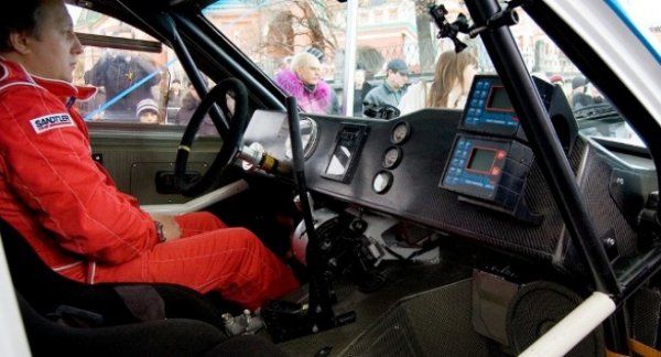 "Е-мобил" първи руски хибридни автомобили