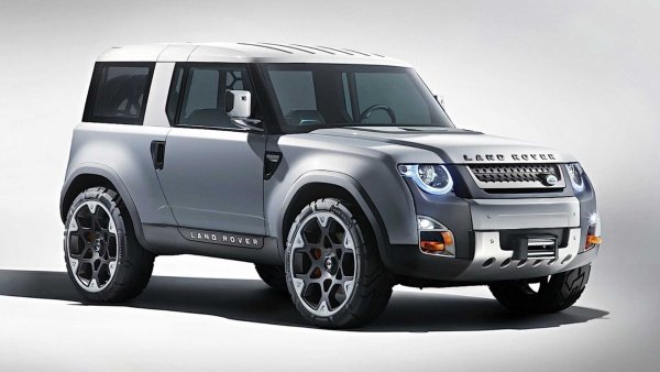 Land Rover Defender може да се сдобие с подкомпактна "сестра" - Sport. Малкият и ръбест кросоувър ще бъде конкурент на Mercedes-Benz GLB и, разбира се, се очаква да предлага изключителни възможности за офроуд. Вероятно базиран на платформата Premium Transverse Architecture, Defender Sport би подчертал здравината, което да позволи на сходния по размери Discovery Sport да се съсредоточи върху лукса и комфорта.