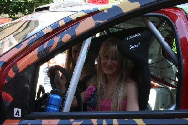 Новата рали кола на Екатерина Стратиева