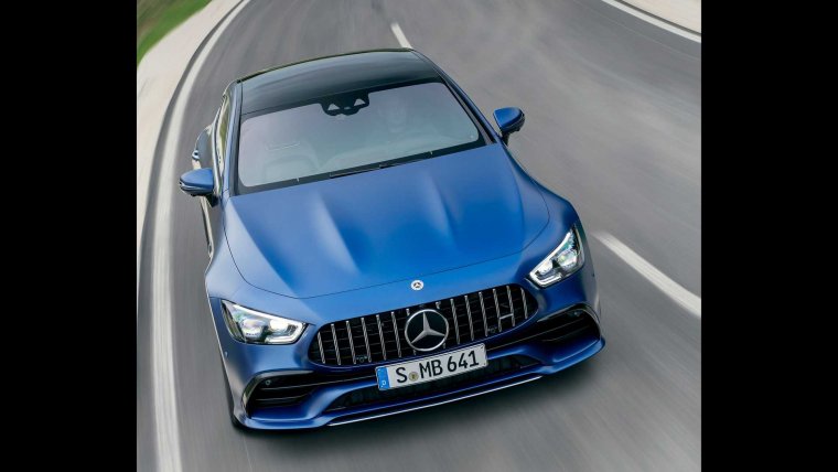 Mercedes Amg Gt 4 Door Coupe Poveche Luks I Novi Nastrojki Na Okachvaneto Automediya
